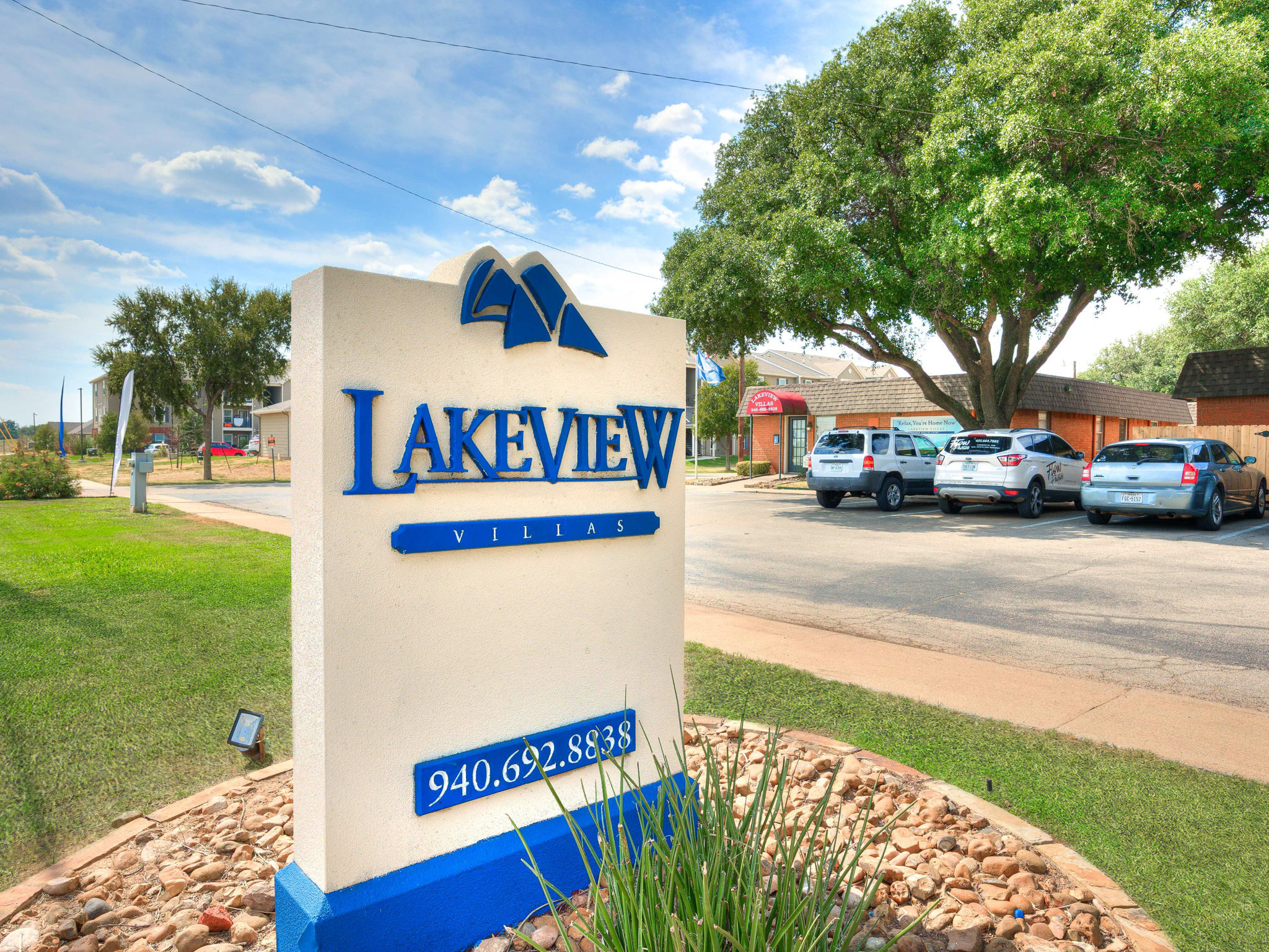 Lakeview Villas