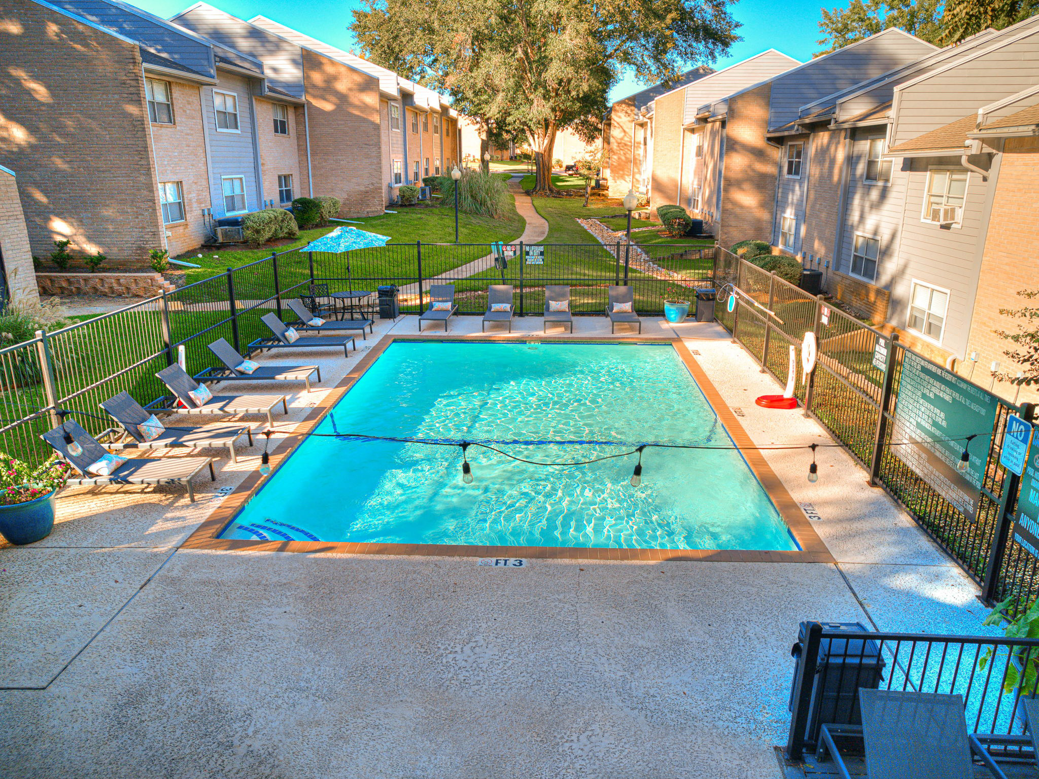 Cambridge Court Apartments - 5222 Northway Dr, Nacogdoches, TX Apartments  for Rent