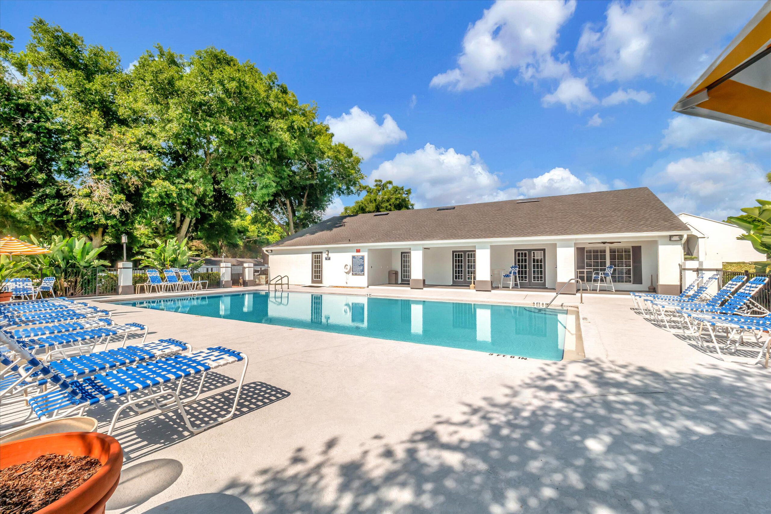 Encore At Capri Apartments